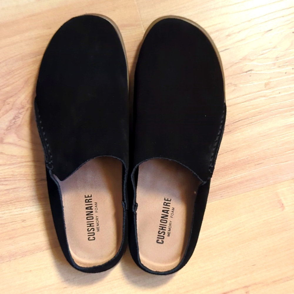 Cushionaire flats